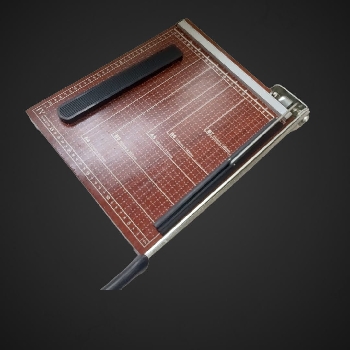 rezalnik za papir,REZALNIK,lesen rezalnik,PAPER CUTTER