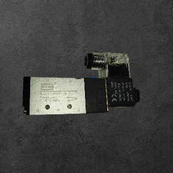 3v210-08,ATM pnevmatski ventil 3 smerni, pnevmatski ventil 24V DC, 3 2 ventil 1/4 priklopi, industrijska avtomatizacija ventil, ventil do 12 bar, vzmetni reset non latching, vakuum generator ventil, ceneje ugodno prihranek lokalno Ljubljana