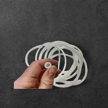  prihranek, lokalno, Ljubljana, silikonska cev, food safe, USP certifikat, debelostenska cev, temperaturna odpornost, fleksibilnost, kakovost, trajnost