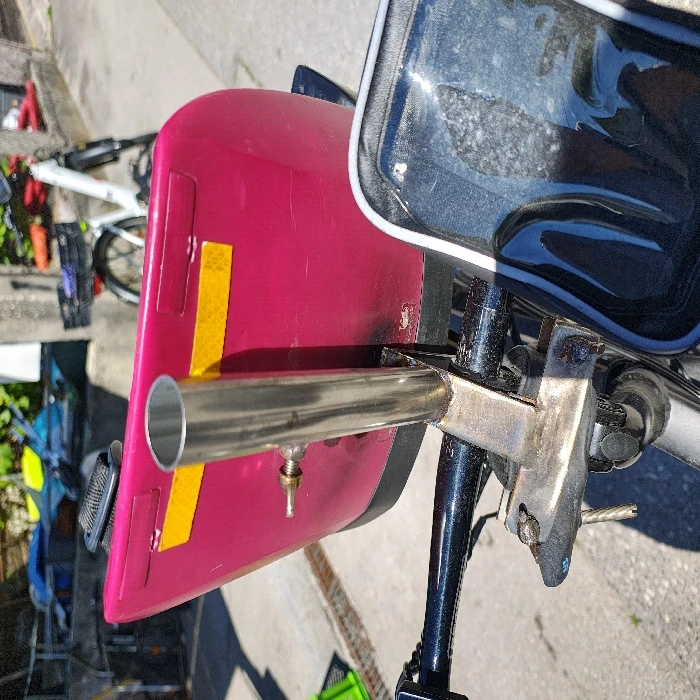 Modifikacija e-koles in skuterjev po dogovoru ponderirano, varjenje, modifikacija e-koles, modifikacija skuterjev, popravilo skuterjev Ljubljana, ceneje, ugodno, prihranek, lokalno, Ljubljana, varjenje okvirjev, nosilec za otroški sedež, nosilec za dežnik, prikolica za e-kolo, električni skuter popravilo