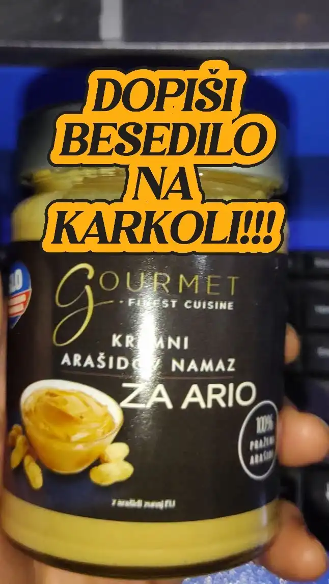 Personalizacija daril z graviranjem na originalno embalažo združuje kreativnost in pristnost, ustvarja trajne spomine in dodaja posebno vrednost vsakemu darilu.,graviranje na embalažo,personalizirana darila,unikatna darila,lasersko graviranje,graviranje na steklo,graviranje na les,graviranje na plastiko,personalizacija embalaže,graviranje na originalno embalažo,darila s posvetilom
