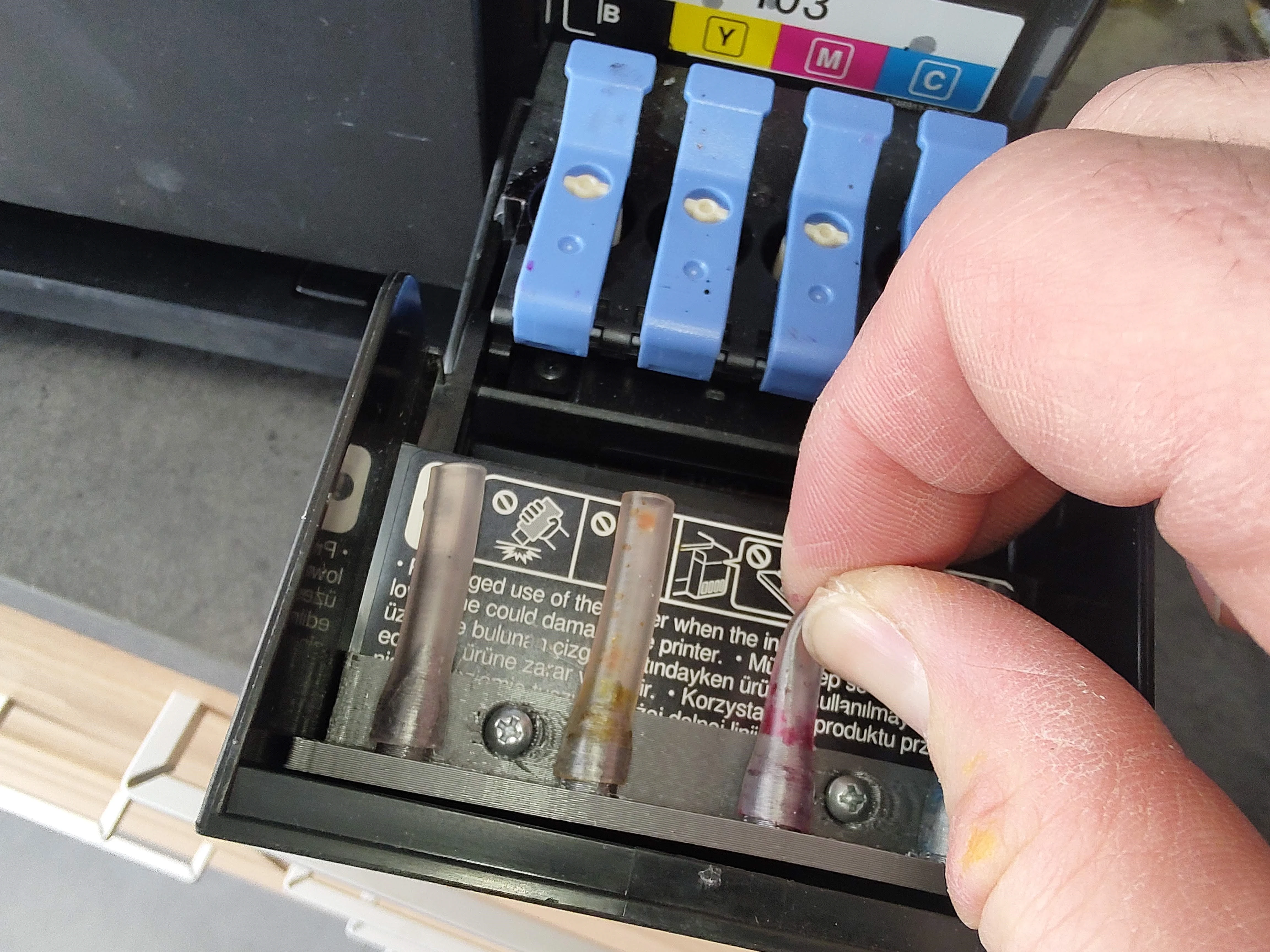Kit komplet za lažje nalivanje črnila za Epson 103 in druge, epson,ecotank,inktank,črnilo,103,662,663,L3150,packarija,razlitje,madež,obleka,elegantno,nadgradnja