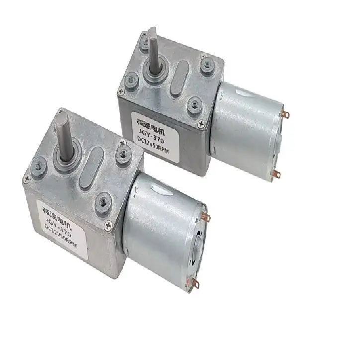 Motor s polžem 12V DC 3RPM 90kg navora zaklepanje pogona, ceneje, ugodno, prihranek, lokalno, Ljubljana, 12V DC motor, polžasti motor, zaklepanje pogona, strojegradnja, avtomatizacija, Arduino, reduktor obratov, kovinski zobniki, navor 90kg, linearni pomiki, regulator hitrosti, spojke, T7 navojna palica