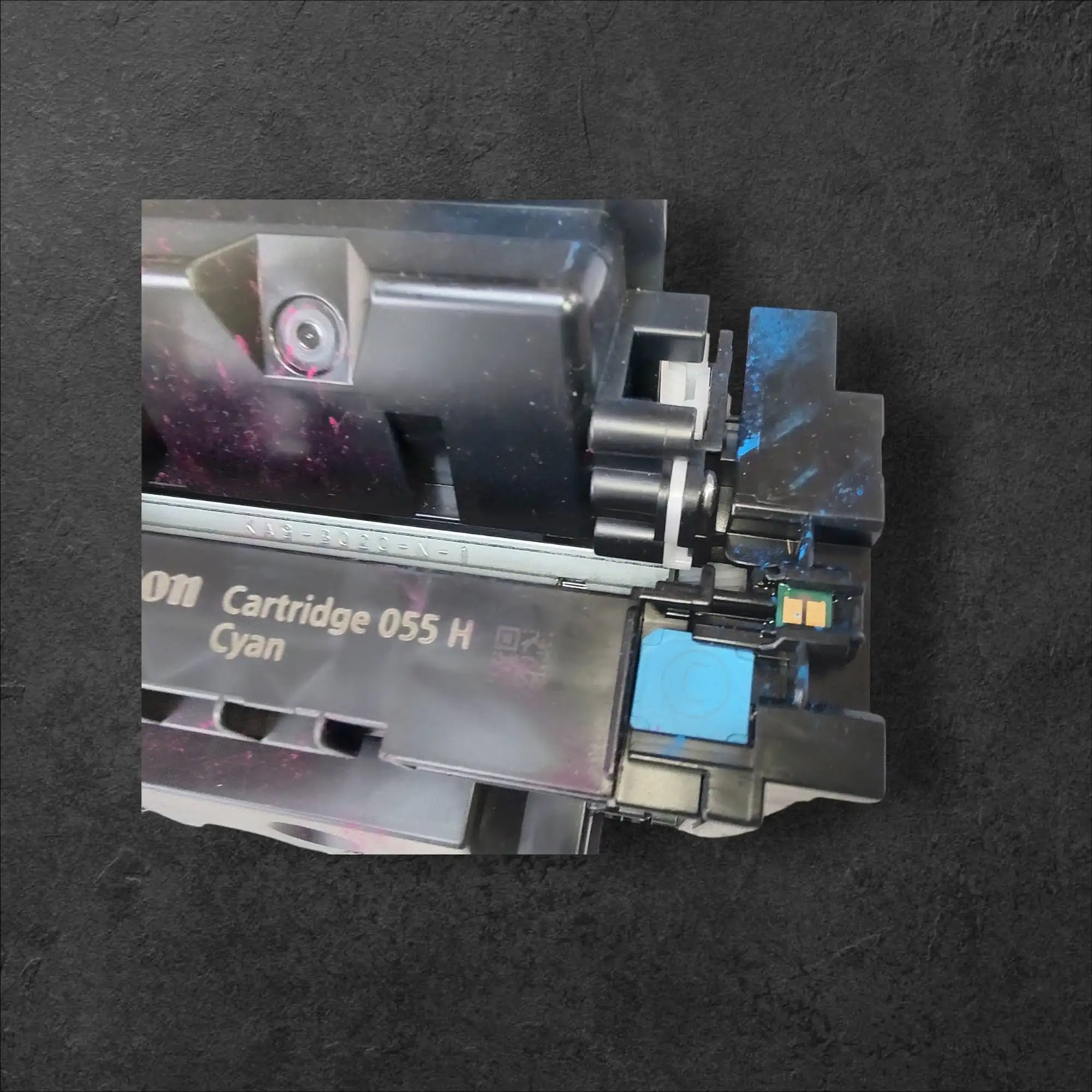 Polnjenje tonerja Canon CRG-55H Cyan za LBP66x, MF74x za 5.900 strani, Canon CRG-55H, toner za LBP66x, toner za MF74x, polnjenje tonerja, obnovljen toner, kakovost tiskanja, testiran toner, okolju prijazno, stroškovna učinkovitost, primerjava tonerjev, laserski tiskalnik Canon, varčna rešitev, toner Canon cena, recikliranje