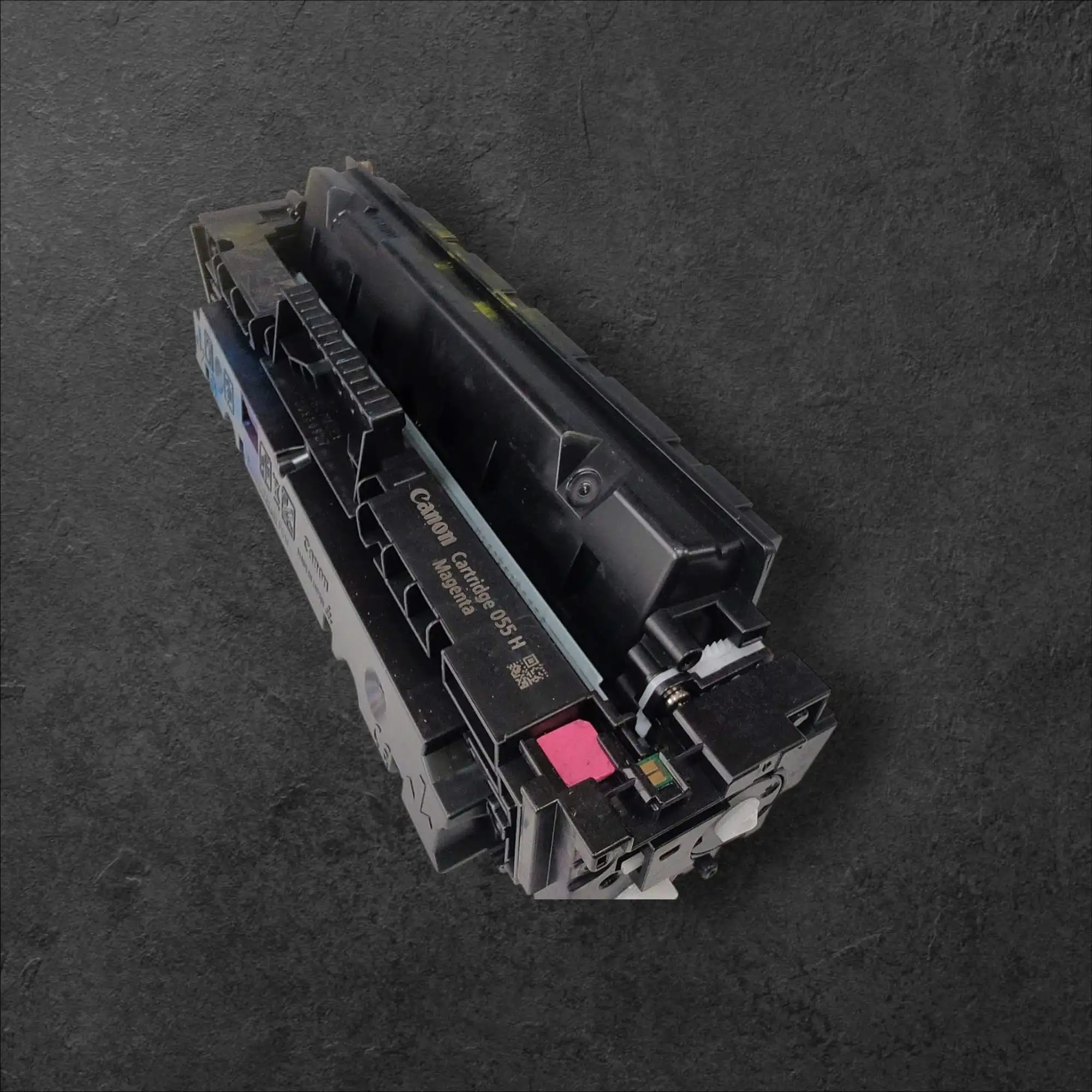 Polnjenje tonerja Canon CRG-55H Magenta za LBP66x, MF74x za 5.900 strani, Canon, toner, CRG-55H, magenta, polnjenje, obnovljen toner, kompatibilen, tiskalnik, LBP66x, MF74x, kakovost tiska, stroškovna učinkovitost, okolju prijazno, dolga življenjska doba, testiran toner