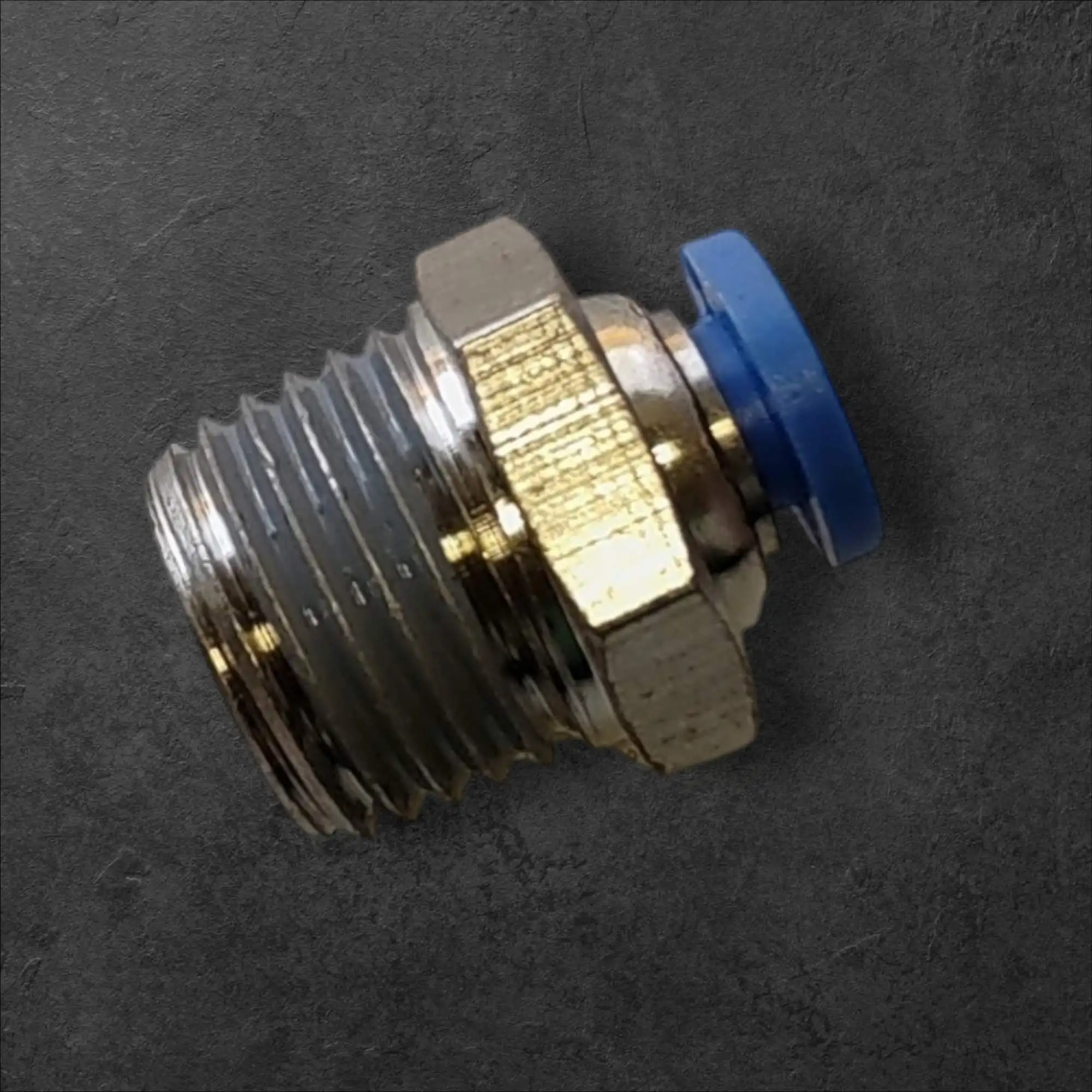 Priklop pneumatski 1/4 na 4mm inox SS304 GMP HACCP USP, pnevmatski priklop, inox SS304, GMP, HACCP, USP, ceneje, ugodno, prihranek, lokalno, Ljubljana