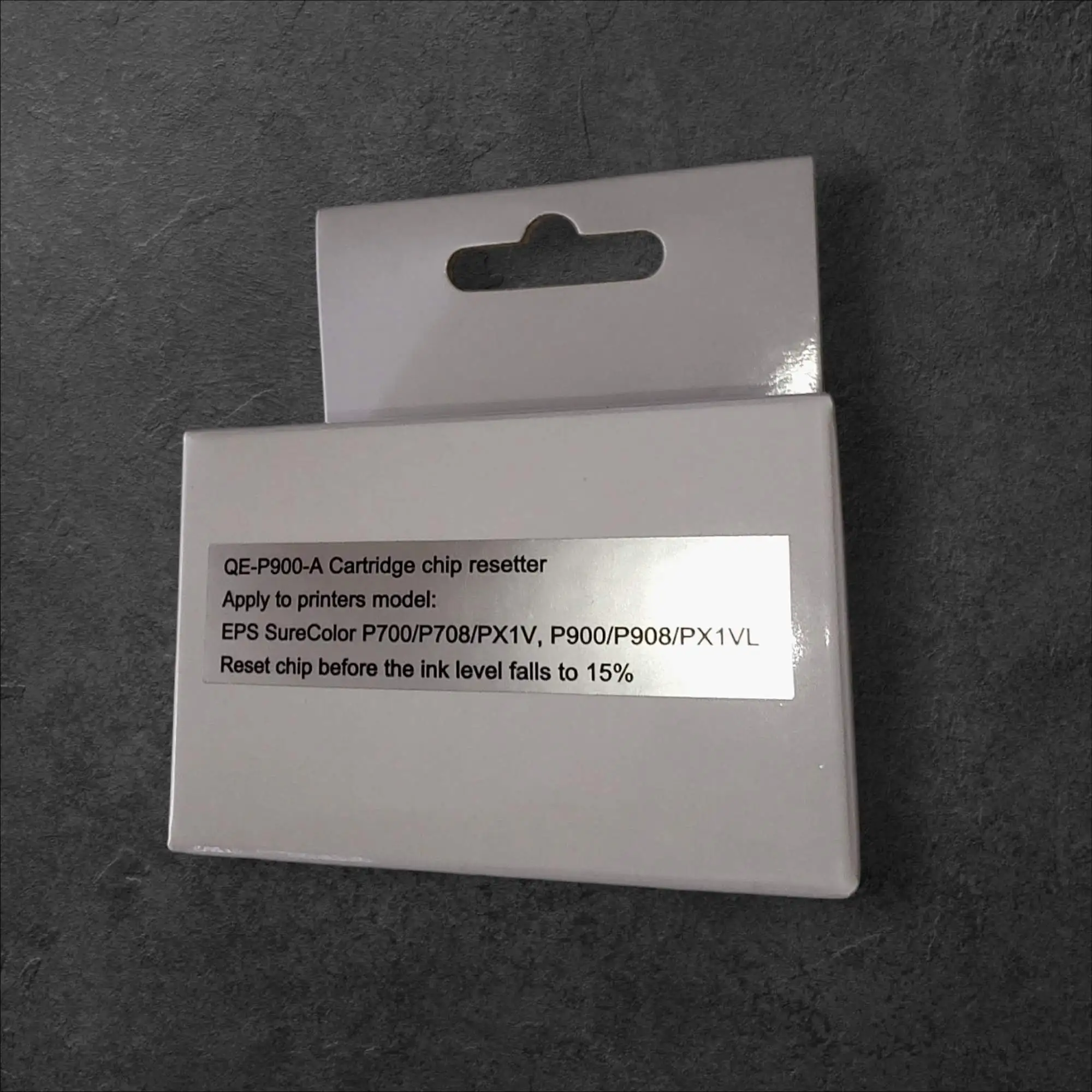 Reseter za čipe na kartušah Epson SureColor P700 in P900, reseter,reseter za čipe, Epson SureColor P700, Epson SureColor P900, polnjenje kartuš, resetiranje čipa, združljive kartuše, Epson T46S, Epson T47A, ponovno polnjenje, ekološko tiskanje, stroškovno učinkovito tiskanje