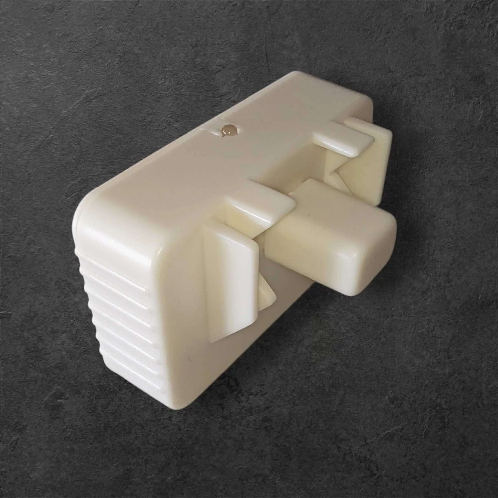 Reseter za čipe na kartušah Epson SureColor P700 in P900, reseter,reseter za čipe, Epson SureColor P700, Epson SureColor P900, polnjenje kartuš, resetiranje čipa, združljive kartuše, Epson T46S, Epson T47A, ponovno polnjenje, ekološko tiskanje, stroškovno učinkovito tiskanje