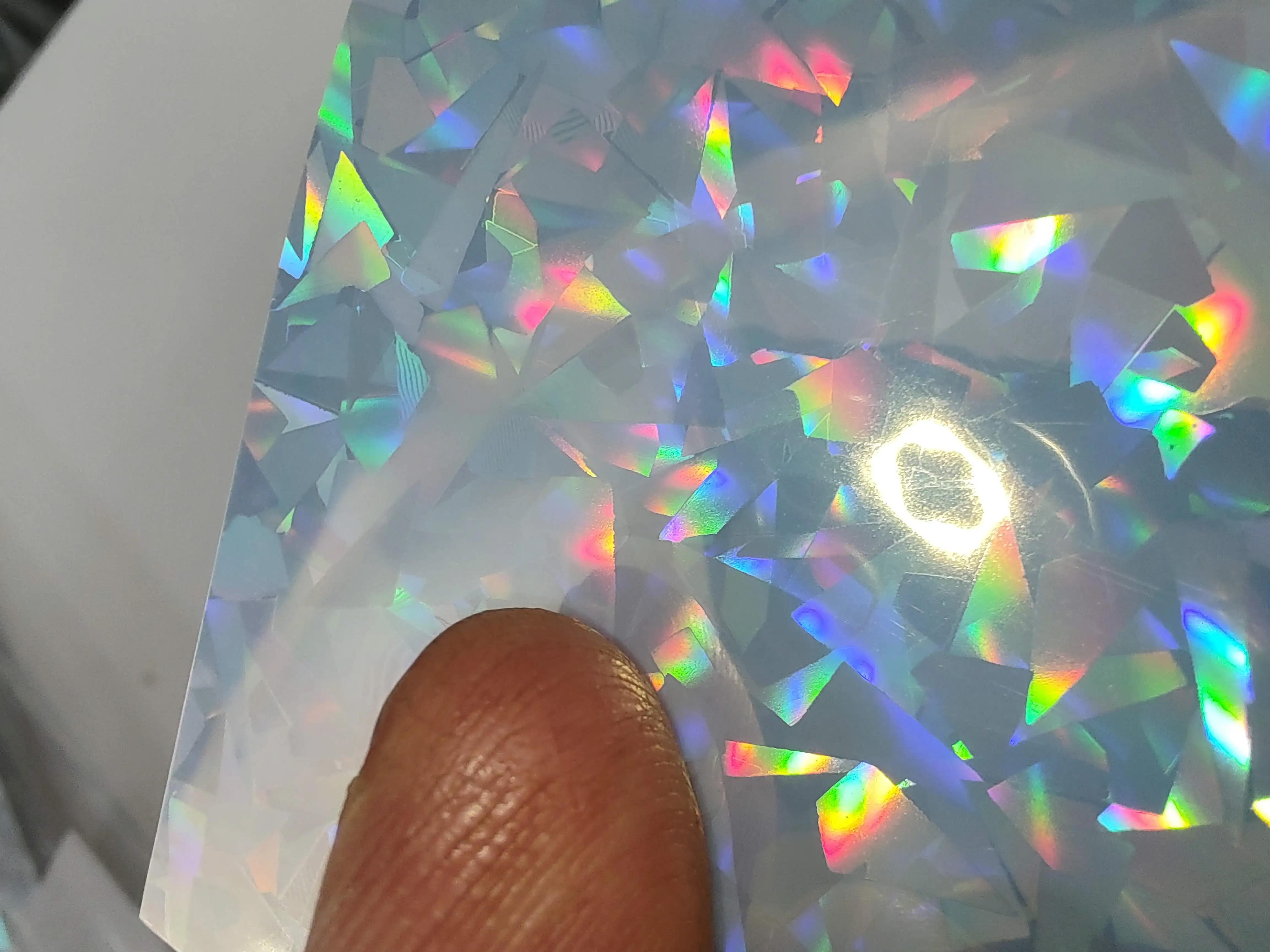 Samolepilna folija holografska srebrna lomljeno steklo vodoodporna A4 laser ali inkjet, laser, holografska,zaščita,srebrna,folija,waterproof,uv resistant,permanent, glue,sticker,samolepilna folija, holografska srebrna, lomljeno steklo, vodoodporna, A4, laser tiskalnik, inkjet tiskalnik, Ljubljana, personalizirane nalepke