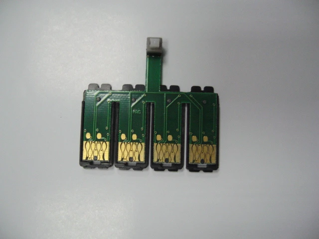 Set čipov za Epson D78/D92/S21/SX115/SX215/SX415 T0711 - T0714 z reset gumbom, Reset button chips for clp-300