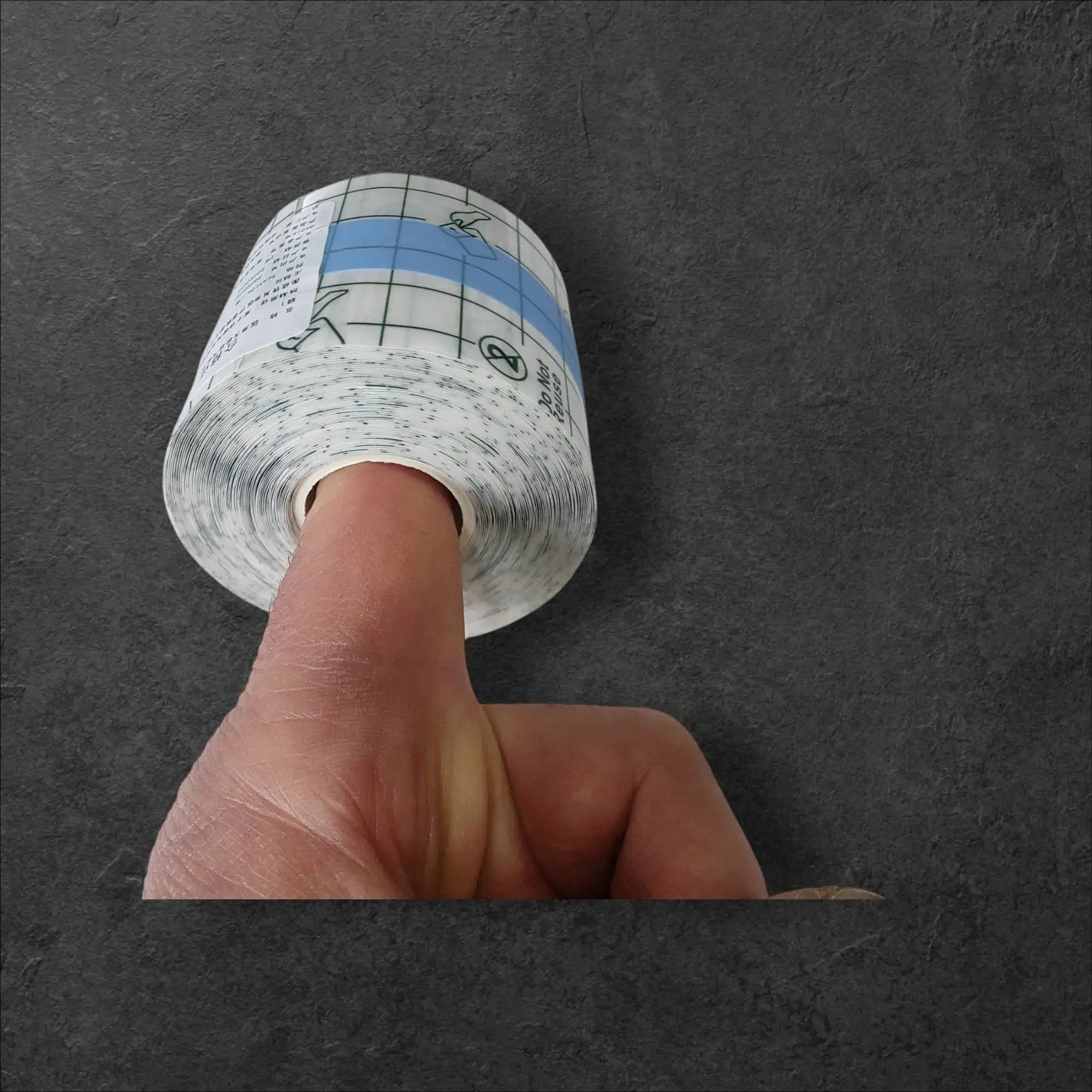 Vodoodporen obliž v roli 5cm x 10m za zaščito ran in tatoojev, tato,vodoodporen obliž, zaščita ran, zaščita tetovaž, ceneje, ugodno, prihranek, lokalno, Ljubljana